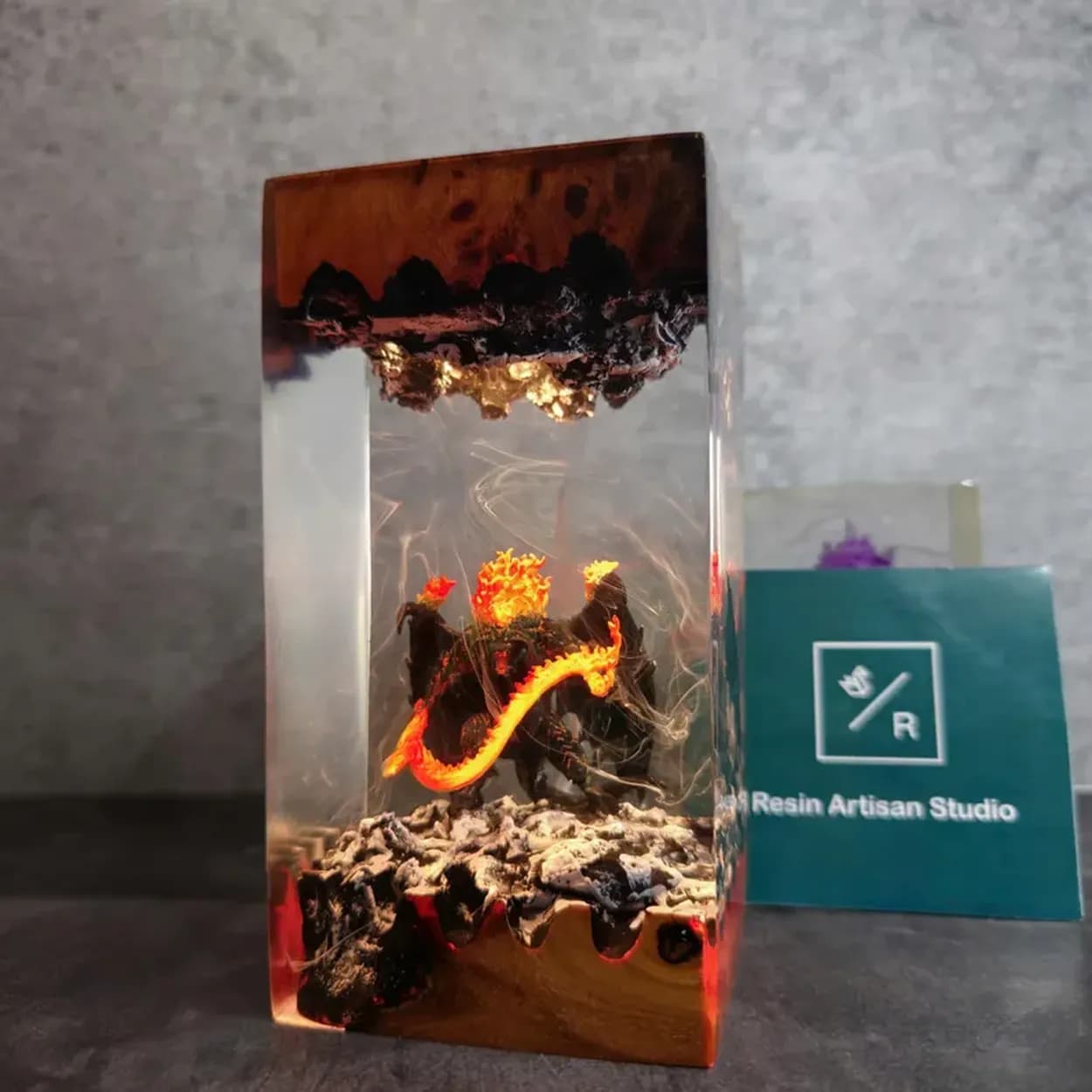 The Balrog Resin Lamp, The Lord of the Rings – Resinartgift