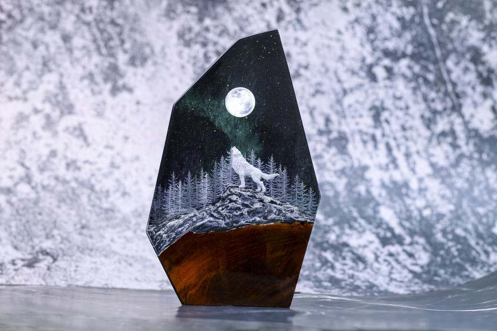Mountain Forest Lamp
