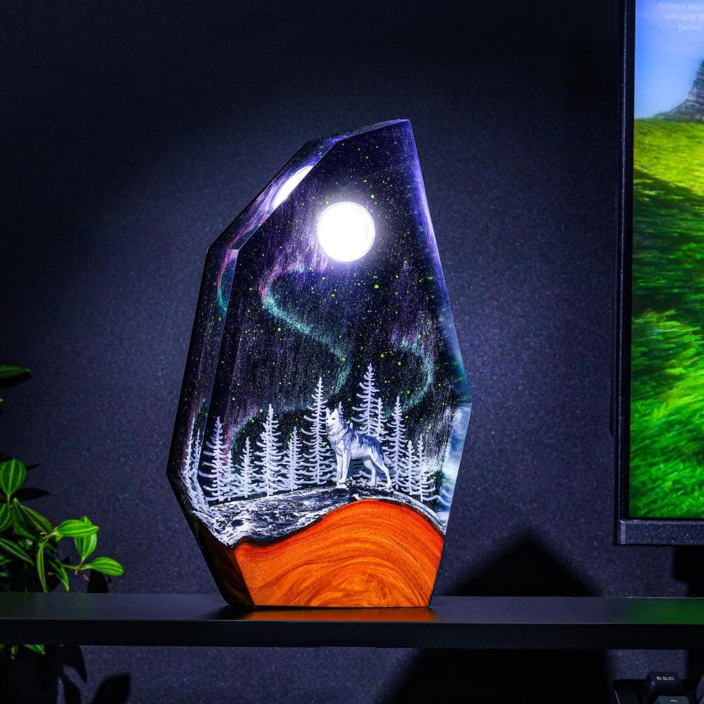 Aurora Borealis Husky Resin Lamp, Mountain Forest Lamp - Resinartgift