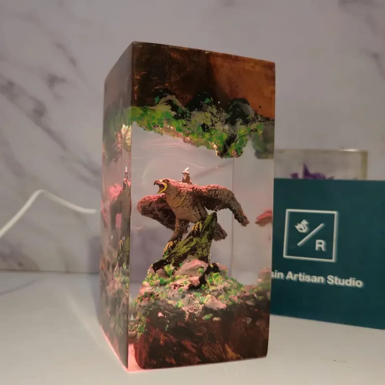 Greatest of the Eagles Resin Lamp, The Lord of the Rings - Resinartgift